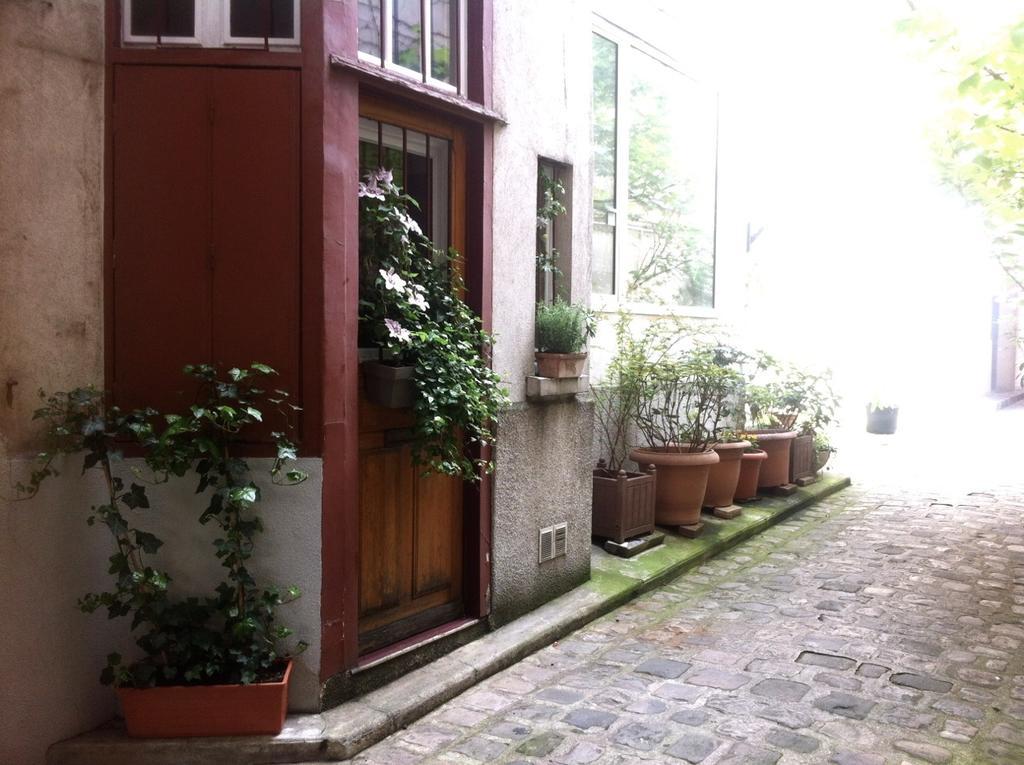 Urban Chic Montmartre Loft Apartment Paris Ngoại thất bức ảnh