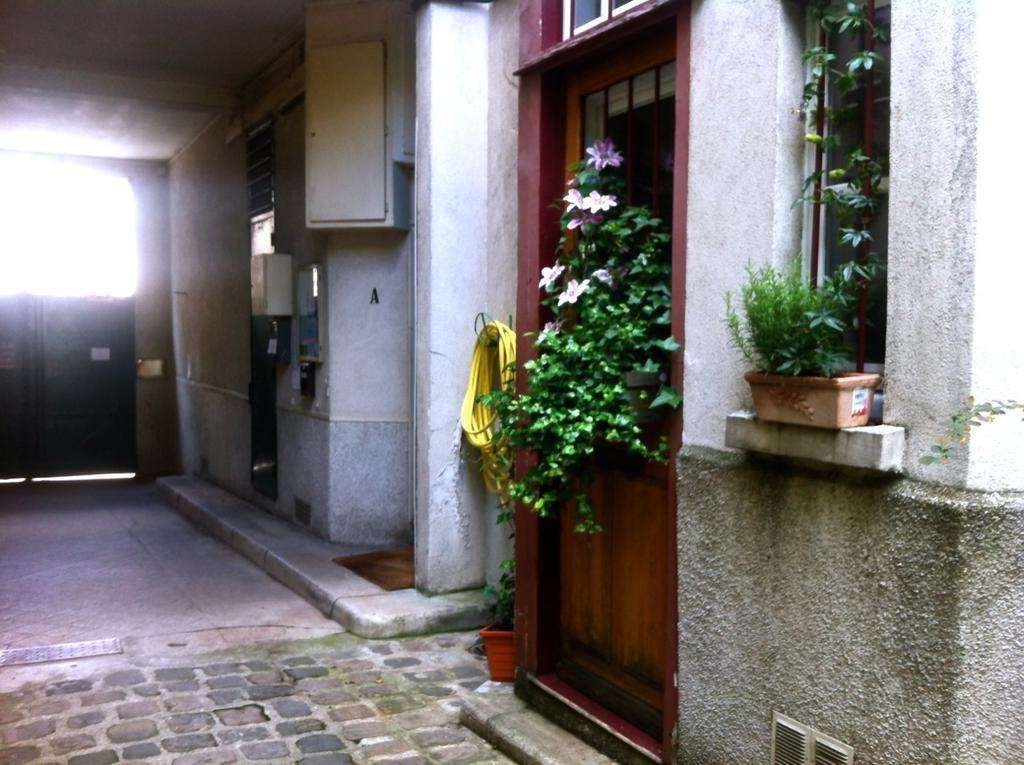 Urban Chic Montmartre Loft Apartment Paris Phòng bức ảnh